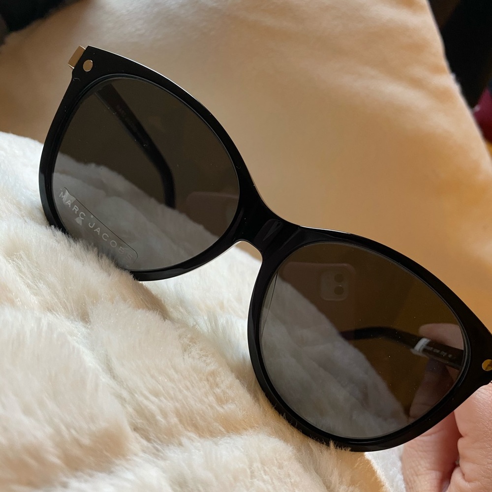 Marc Jacobs sunglasses